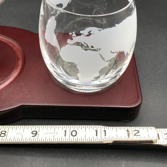 World Globe Liquor Decanter Set with Handmade Ship and 2 Barware Glasses 850 ML - Picture 11 of 14